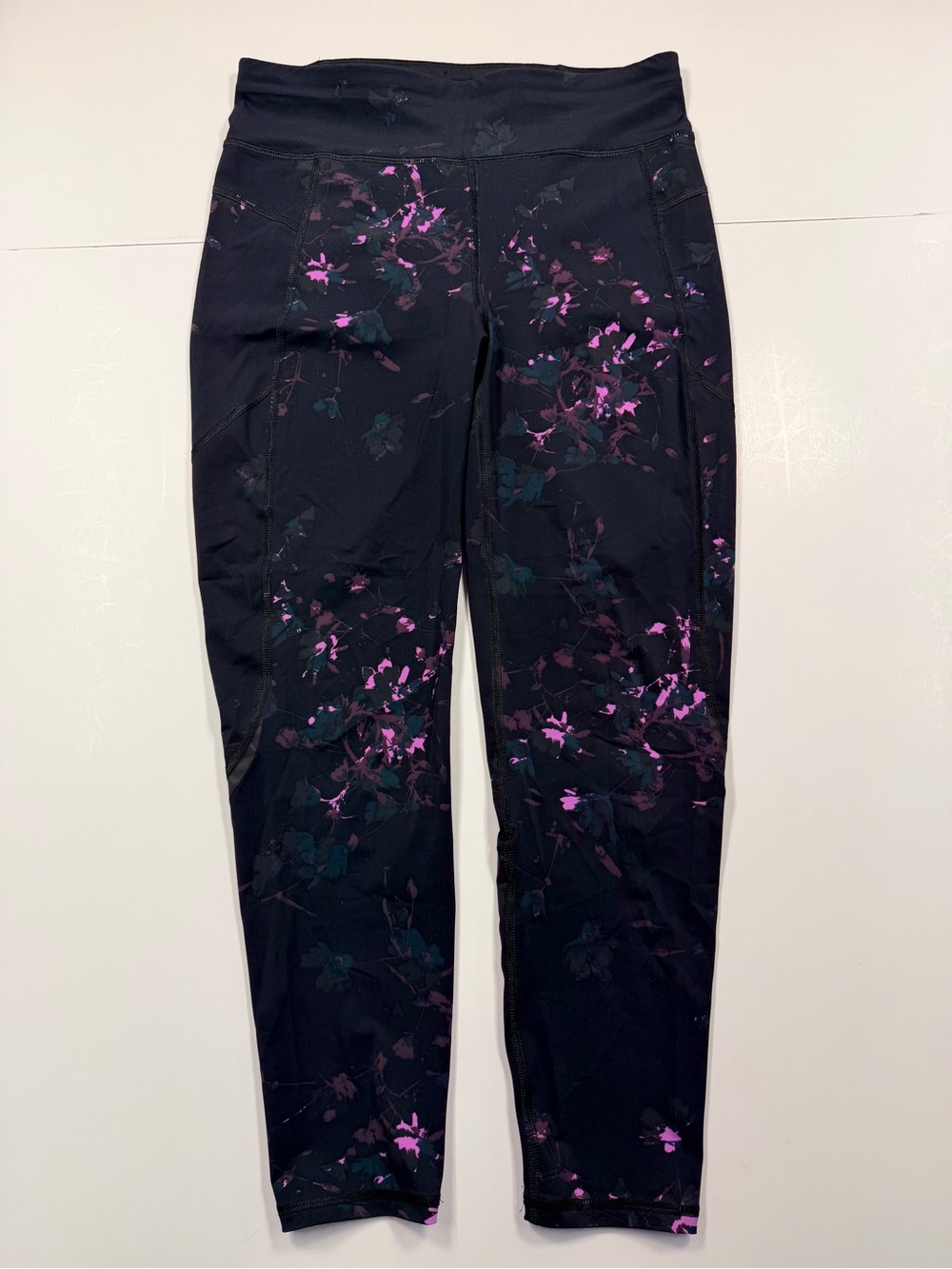 Sweaty Betty The Zero Gravity Black Leggings Floral Trim size M